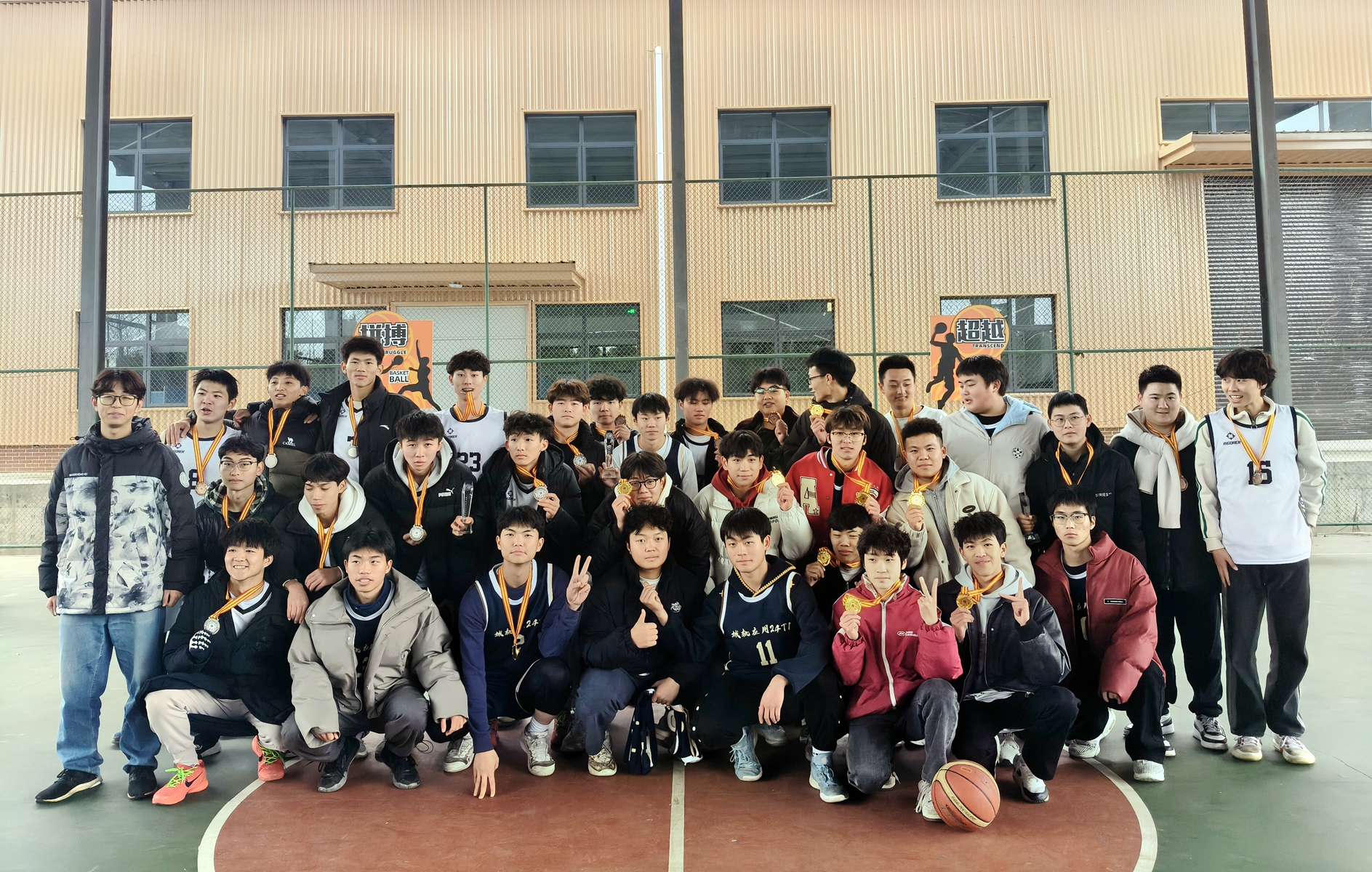 合照2_副本.jpg 合照2_副本.jpg