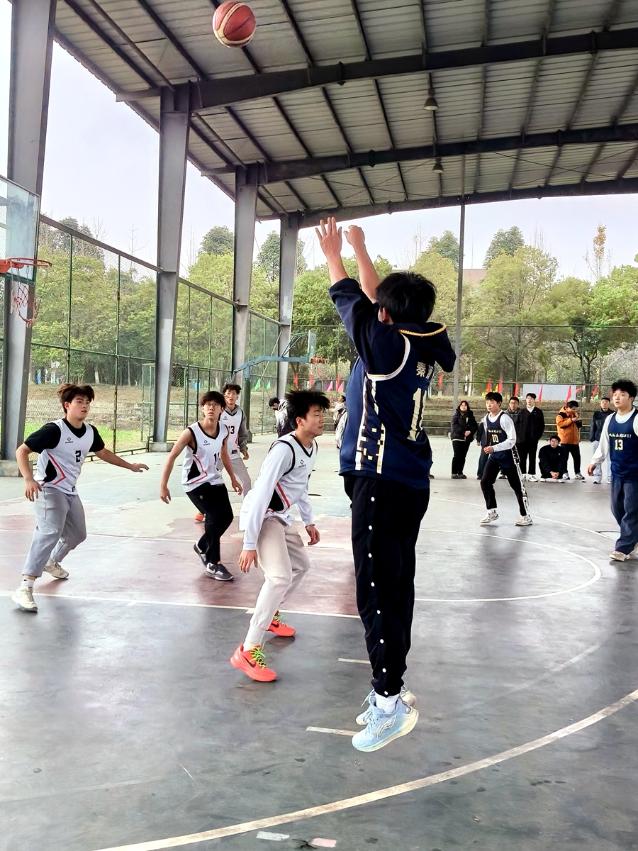 比赛1_副本.jpg 比赛1_副本.jpg