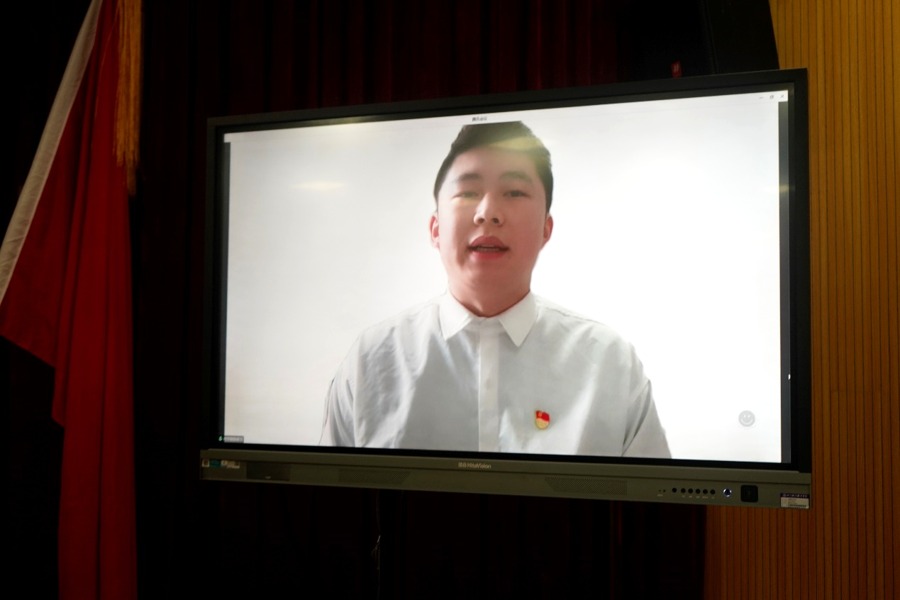 图片4.png 图片4.png