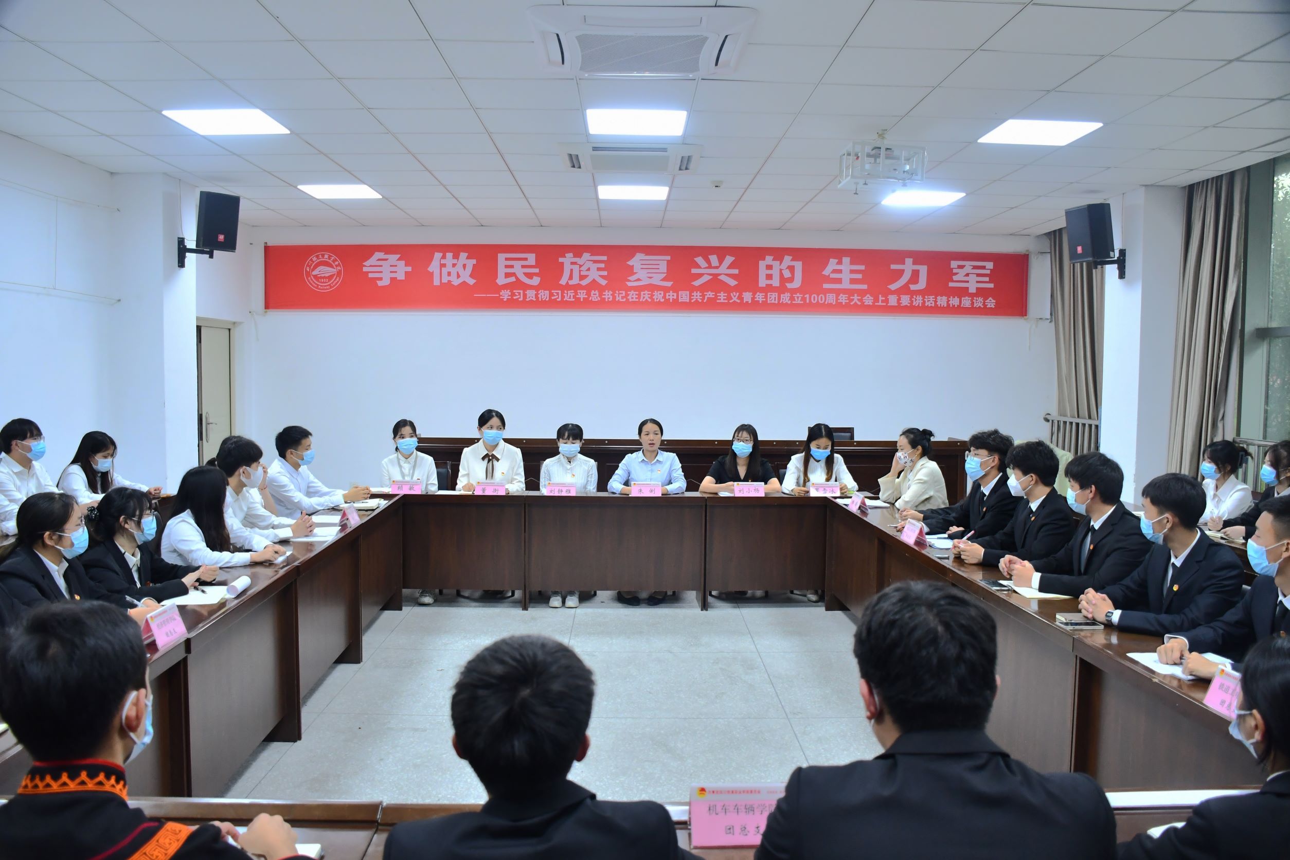 DSC_2392.JPG DSC_2392.JPG